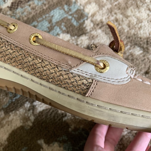 Size 8 sperry shoe - Picture 3 of 3